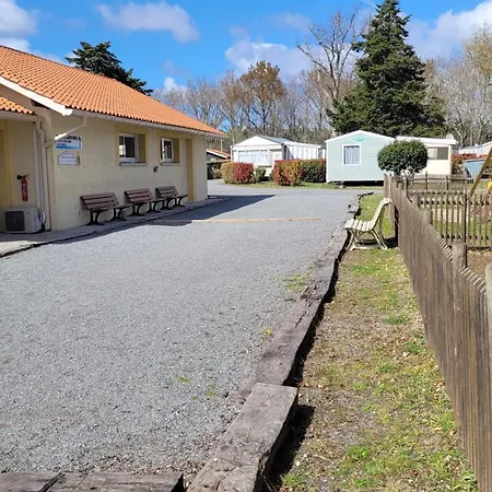 Joli Mobilhome 4 Personnes Proche Mimizan Ocean Et Horská chata